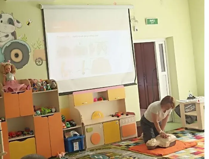 photo_5212997031058675492_y